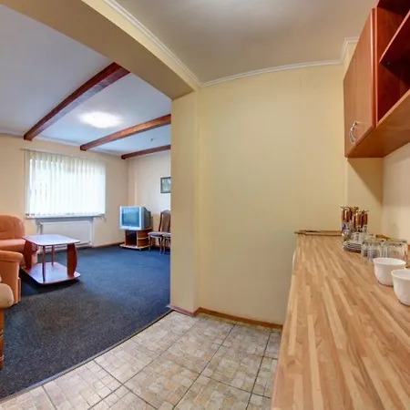 Sofia Forest Club * Яремча